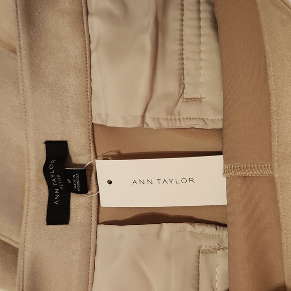NWT Ann Taylor Pintuck Ultrasuede Trouser - Picture 7 of 8